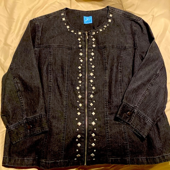 Lark Lane Woman black denim jacket with accents - Picture 1 of 6